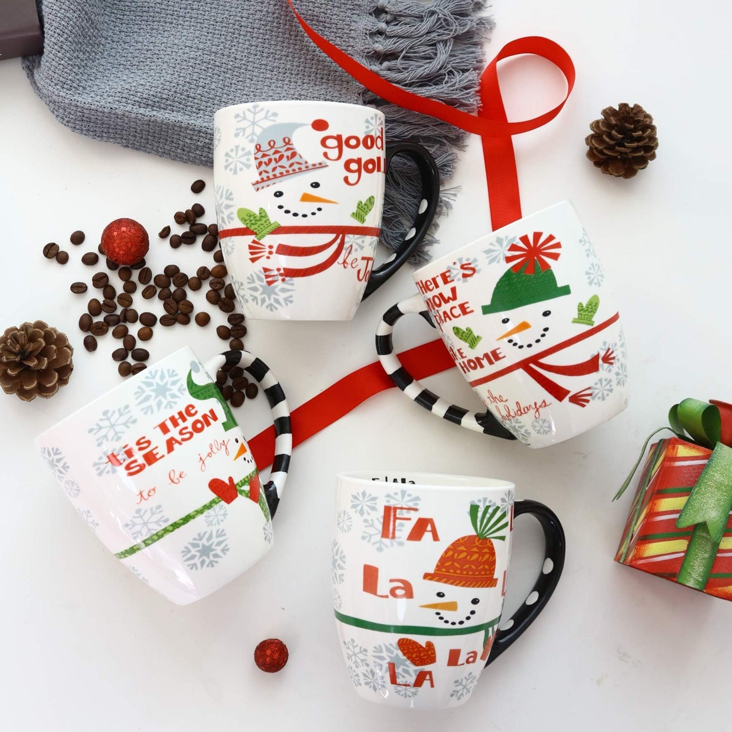 Topadorn 18 oz Christmas Mugs Set of 4, Ceramic Coffee Cups with Snowman & Christmas Hat Design - Gift for Family and Friends, Ideal for Holiday Party, Hot Chocolate, Tea