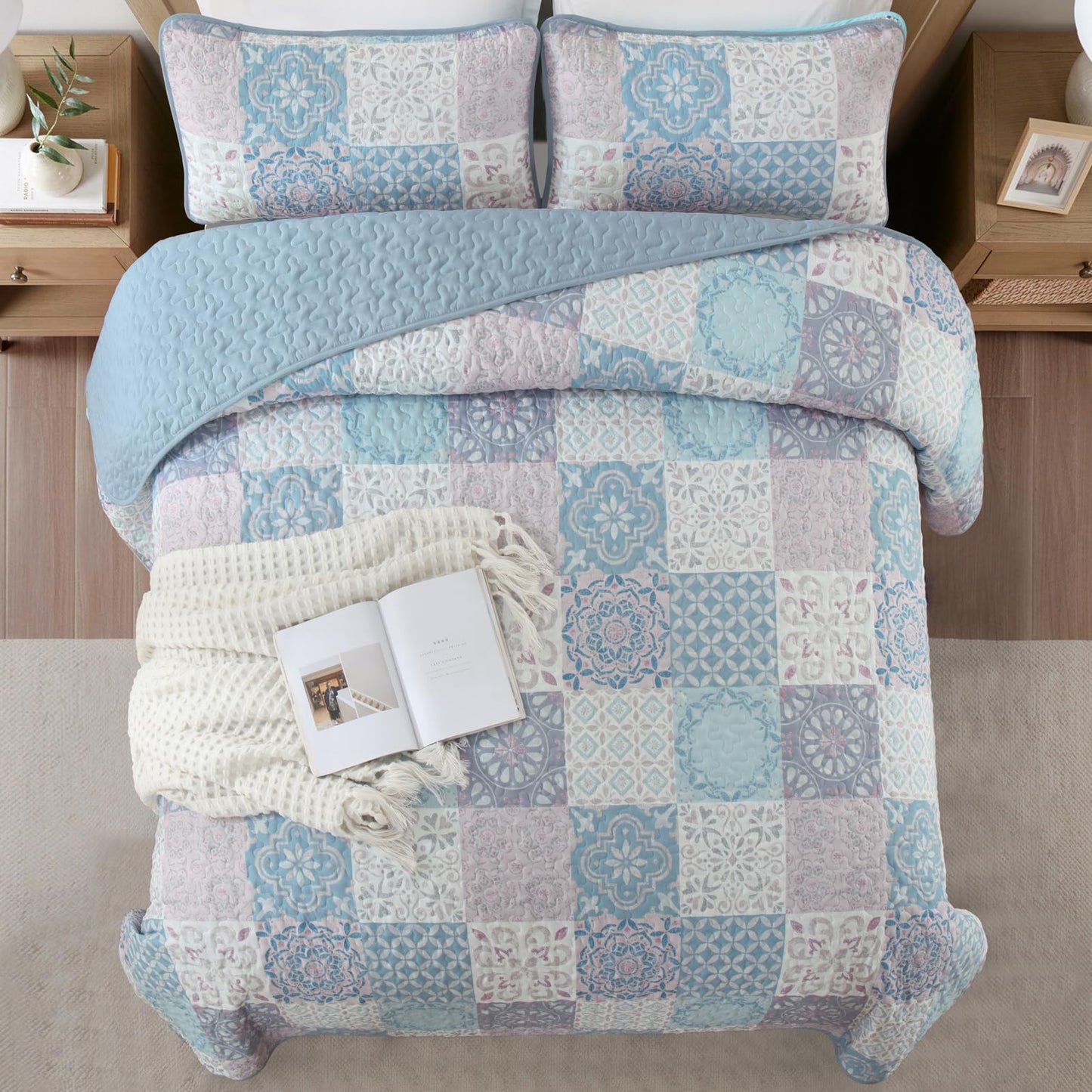 Dobuyly Quilt Set Queen Size, Light Blue/Pink Patchwork Bedspread 3 Pieces, Boho Plaid Summer Coverlet Set, Soft Lightweight Quilt Bedding Set for All Seasons 96"x90"