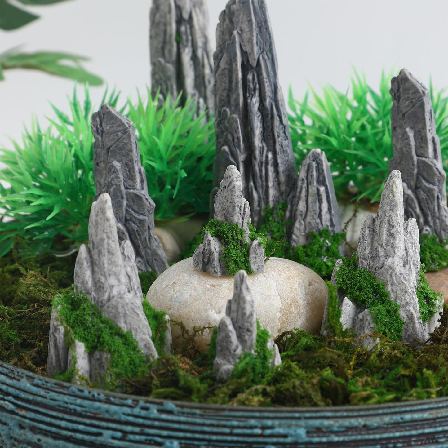 8Pcs Mini Rockery Zen Garden Accessories, Miniature Mountain Terrarium Decor for Bonsai Tree, Realistic Resin Rocks Figurines for Fairy Garden, DIY Plant Pot