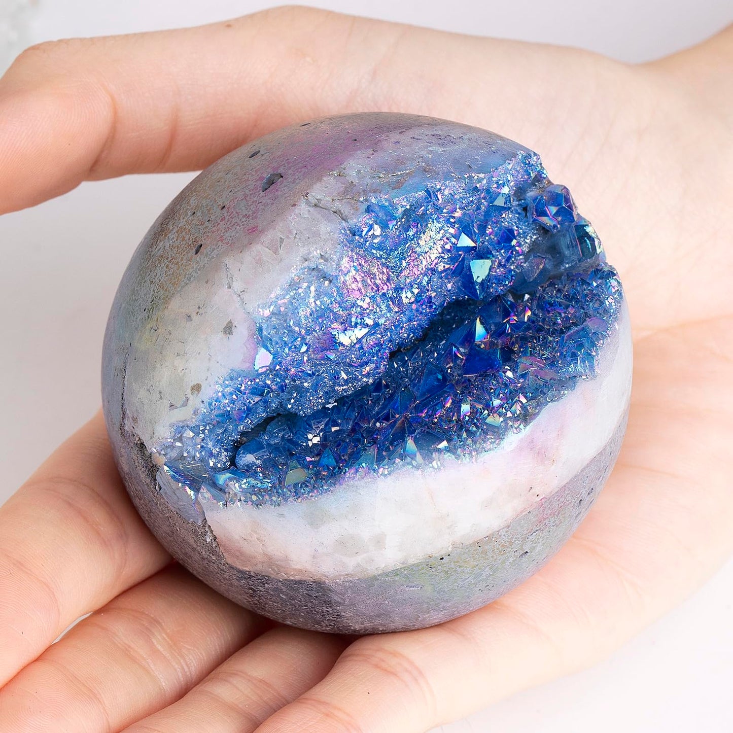 Sportmusies Titanium Coated Rock Crystal Geode Ball with Wooden Stand, Druzy Quartz Stone Cluster Sphere Reiki Home Office Decoration, Blue