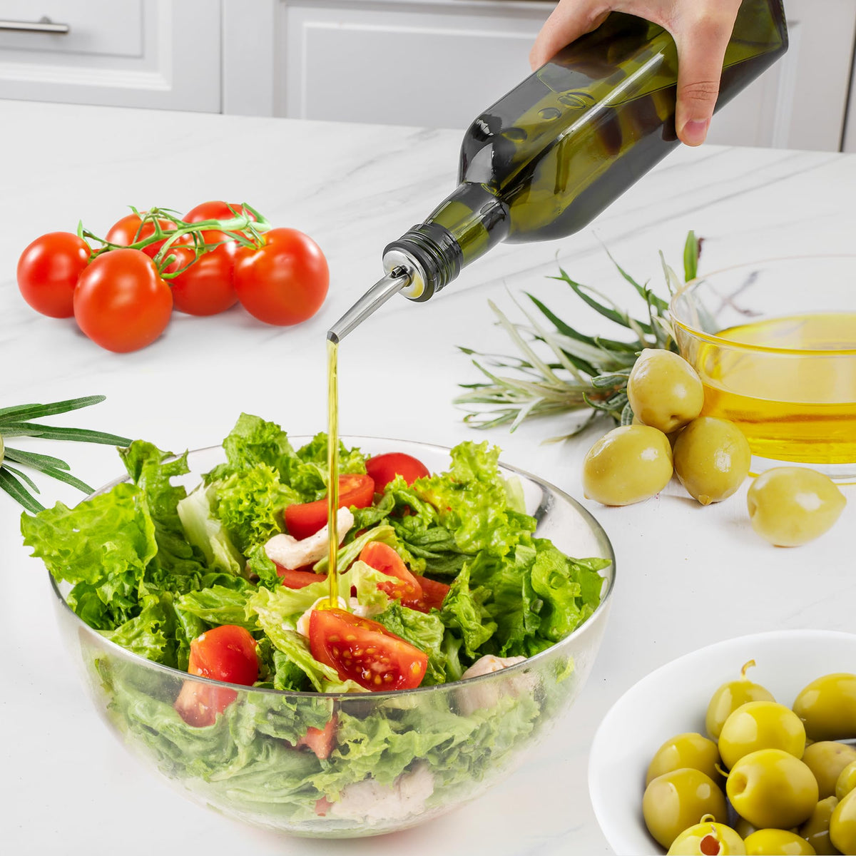 Zulay 17oz Olive Oil Dispenser Bottle – Glass Oil Cruet with Spout, Funnel & Pourers, Easy-Pour Decanter for Kitchen Cooking and Serving (Green)