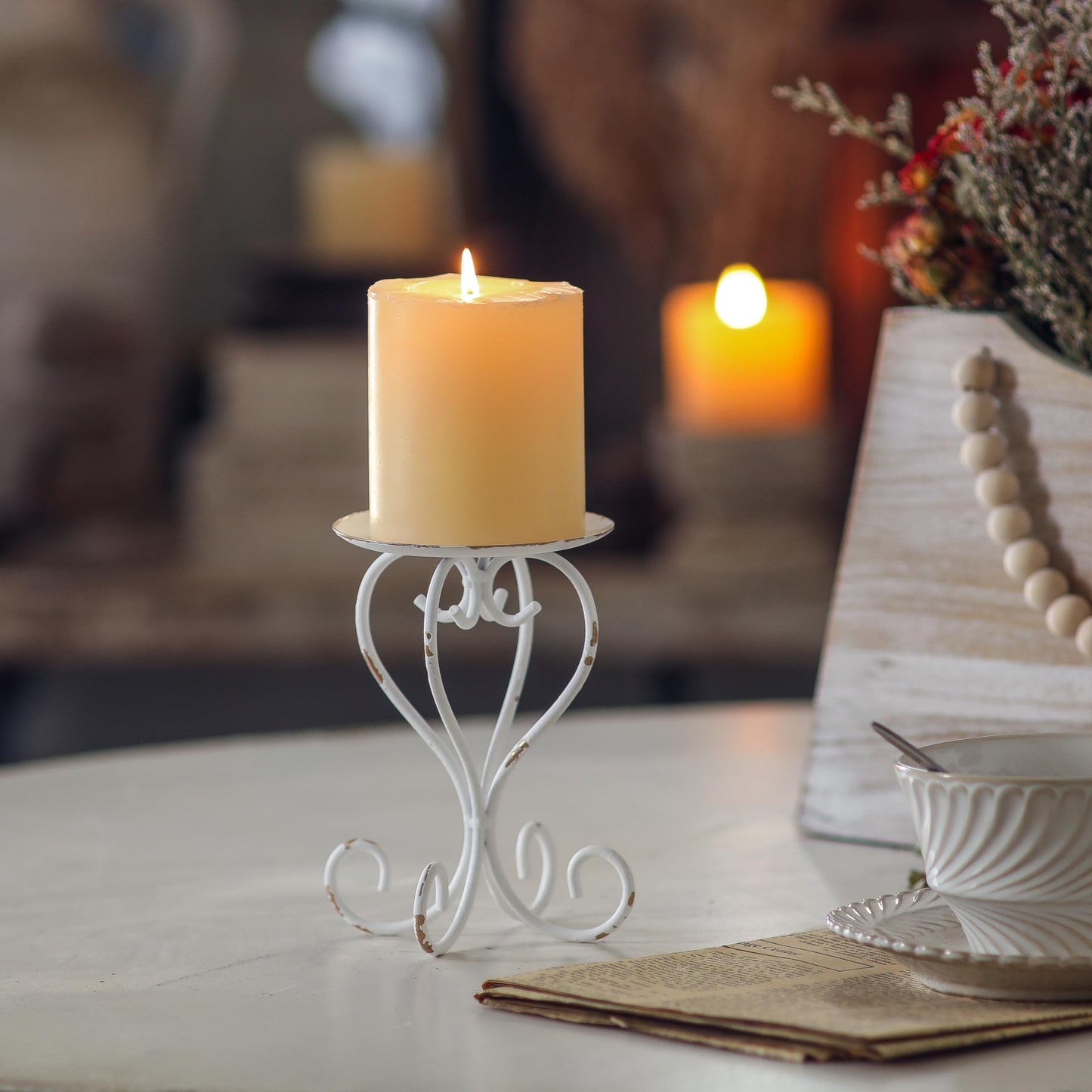 SOFE Metal Pillar Candle Holder, Shabby Chic White Candle Stand Scroll Shape 5.6 Inches Tall, Modern Farmhouse Candles Pedestal, Living Room, Bedroom, Dining Room, Coffee Table Decor