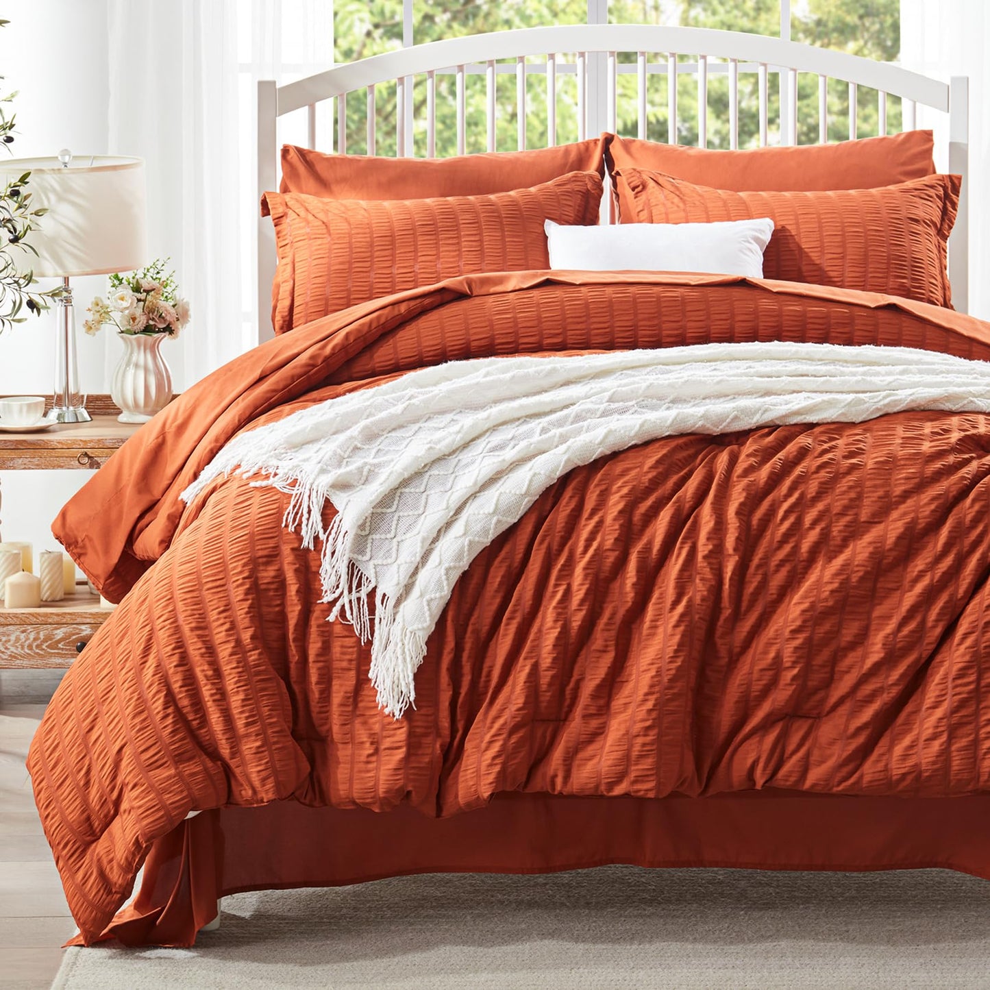 Zzlpp Queen Comforter Set 7 pieces, Burnt Orange Seersucker Bed in a Bag with Sheets, Lightweight Bedding Sets with 1 Comforter, 2 Pillow Shams, 2 Pillowcases, 1 Flat Sheet, 1 Fitted Sheet
