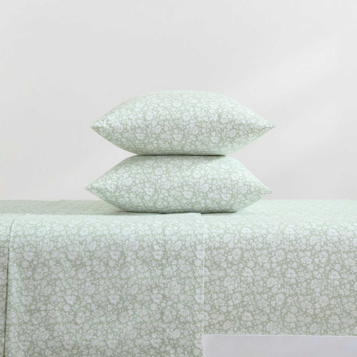 Laura Ashley – Twin Size Sheet Set, Crisp & Lightweight Cotton Percale Bedding with Fitted Sheet and Pillowcase, Floral Room Decor, Deep Pocket, College Dorm Room Essentials (Heirloom Ditzy Green)