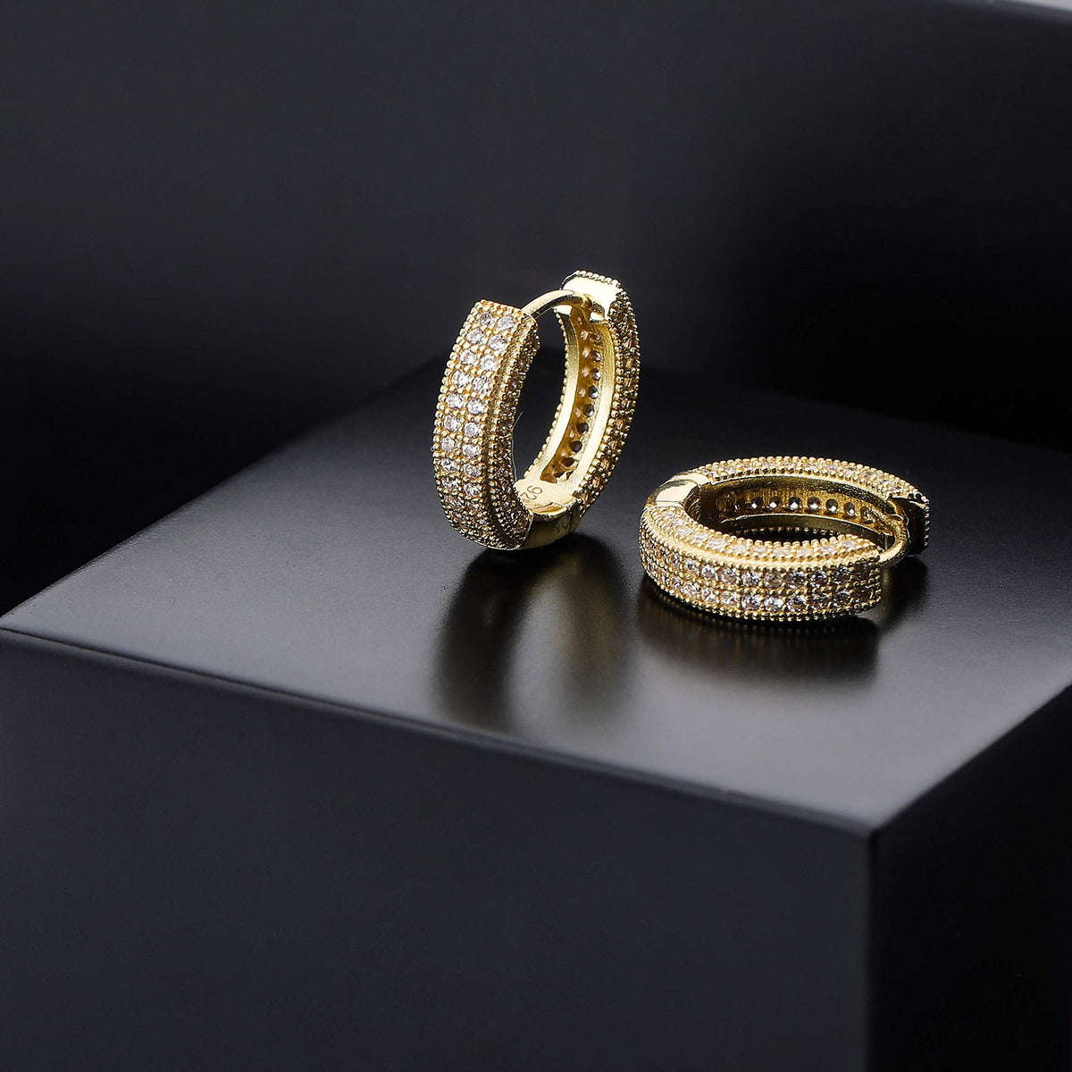 TOPGRILLZ Iced Out Hoop Earrings Cubic Zirconia Huggie Cartilage Cuff Hypoallergenic 14K Gold Plated Luxury Fashion Round Circle Earrings For Women-05Gold