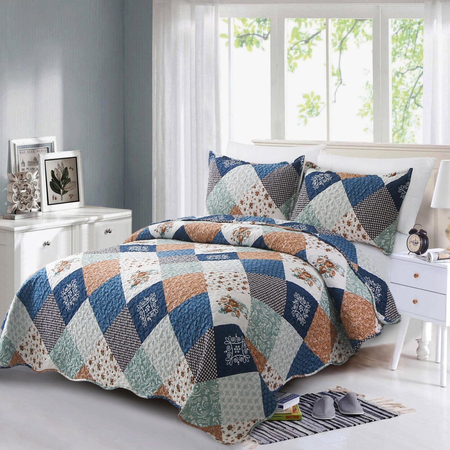 Dinjoy Reversible Patchwork Quilt Bedding Set King Size Blue Green Grey Plaid Floral Pattern Bedspread Set Soft Microfiber Coverlets Bed Set 3 Pieces Fall Autumn All Season Use