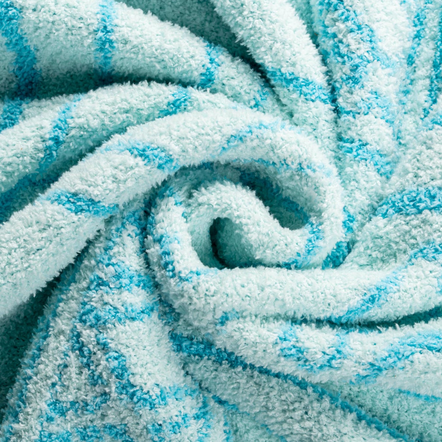 Jay Franco Gilmore Girls Feather Knit Fluffy Throw Blanket - Stars Hallow Fuzzy Blanket Measures 50 x 60 inch - Super Soft Lightweight Bedding