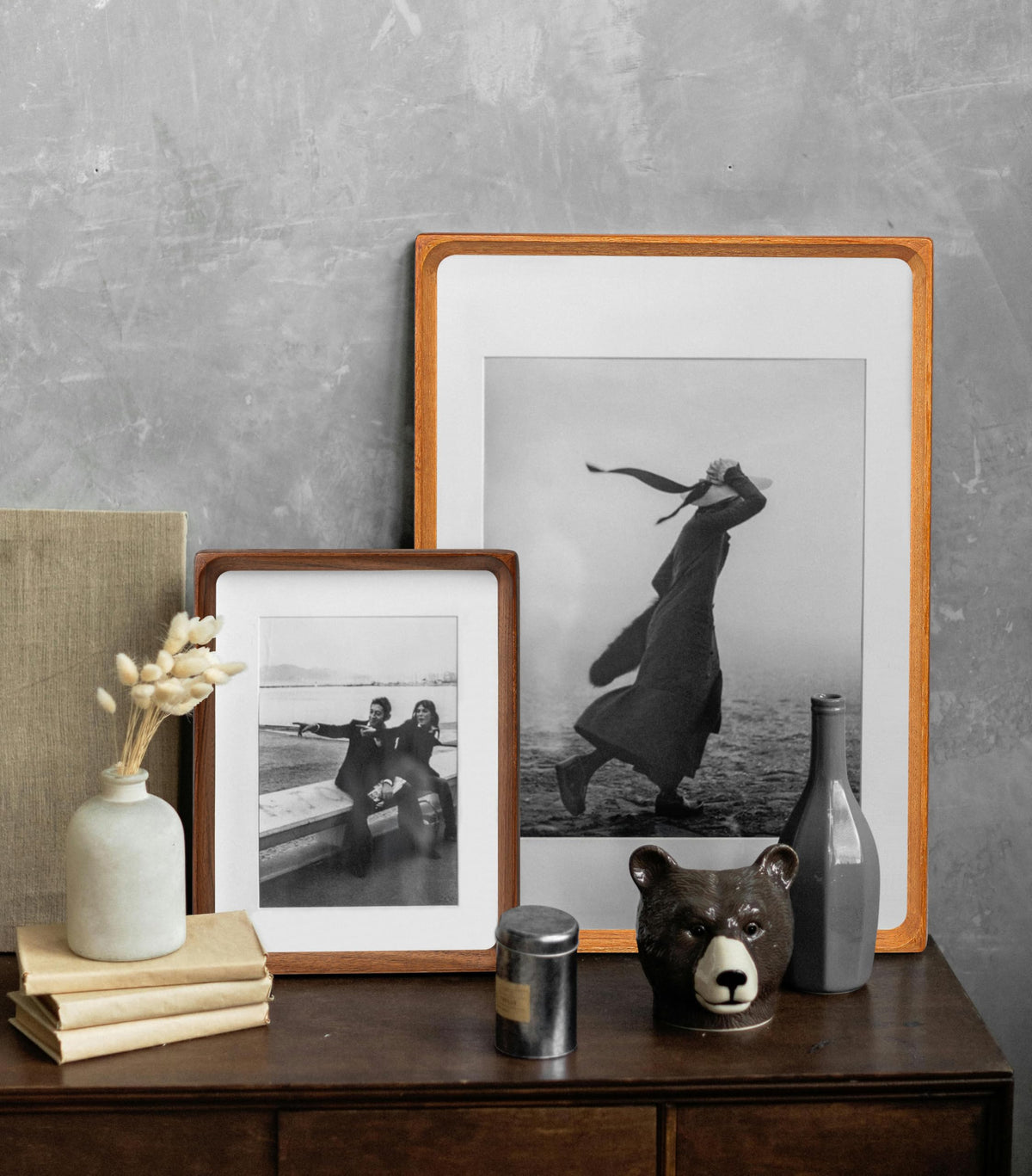 Gdfmsc 8x10 Picture Frame with Mat for 5x7/6x8, Natural Walnut Wood Handcrafted Rounded Corner with Real Glass, Vertical or Horizontal Display Photo Gallery Wall & Tabletop Frame
