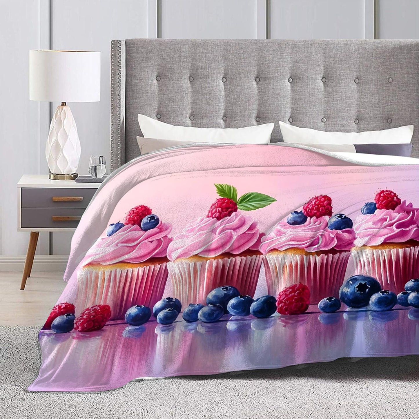 Tijuboni Pink Cupcakes Throw Blanket Dessert Gifts for Girls Women Boys Men Kids Adults Soft Flannel Fleece Blanket for Couch Sofa Bed Home Decor 40"x50"