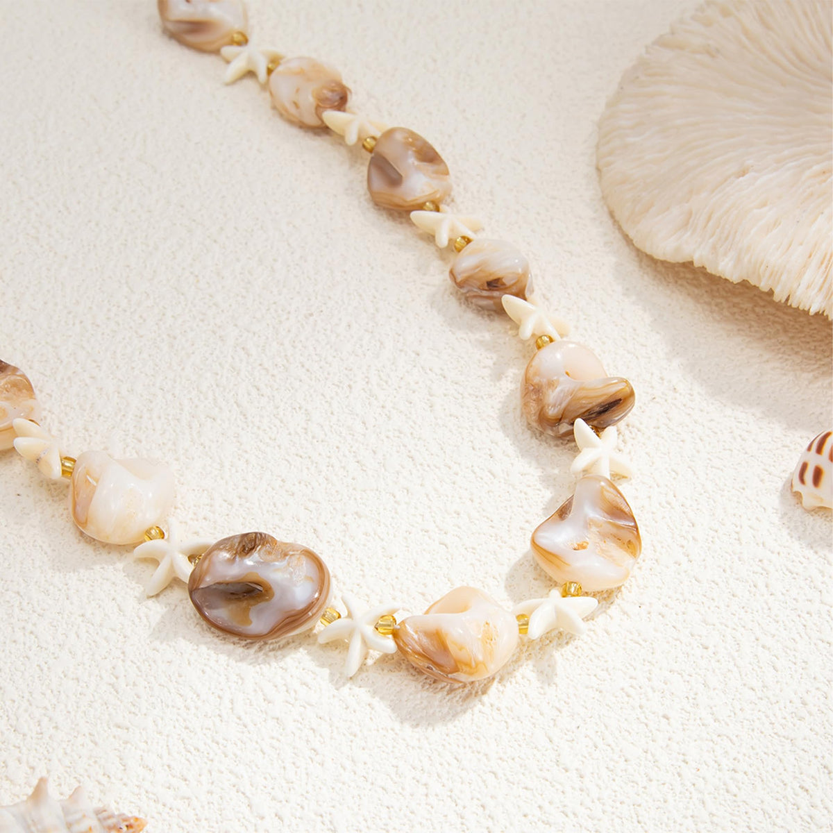 DEVINOTE Starfish Shell Necklace for Women Colorful Boho Beach Shell Beaded Choker Neckalce Trendy Adjustable Summer Vacation Jewelry Gift