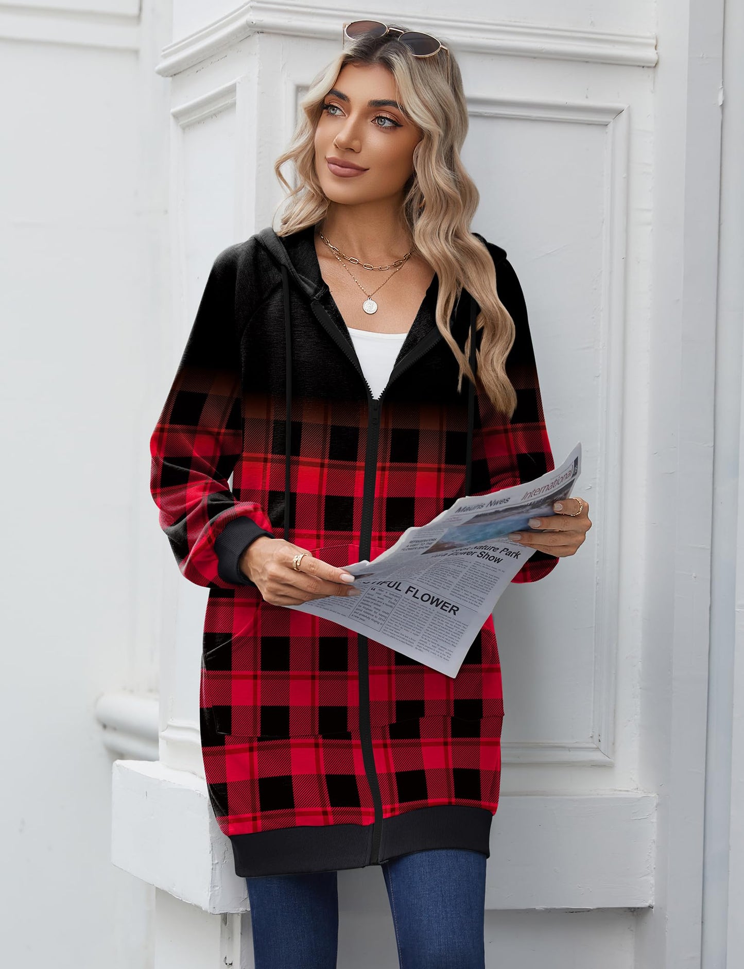 Zeagoo Women's Zip Up Hoodies Long Tunic Sweatshirts Long Sleeve Oversized Fleece Casual 2025 Fall Jacket Coat with Pocket Christmas L