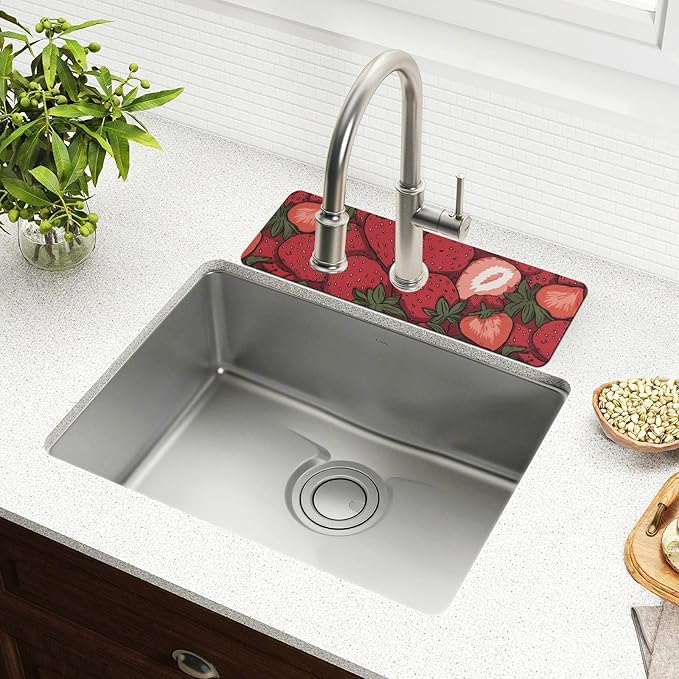 Kitchen Sink Splash Guard 2 PCS 14.7 Inch Sink Faucet Mat Splash Guard
