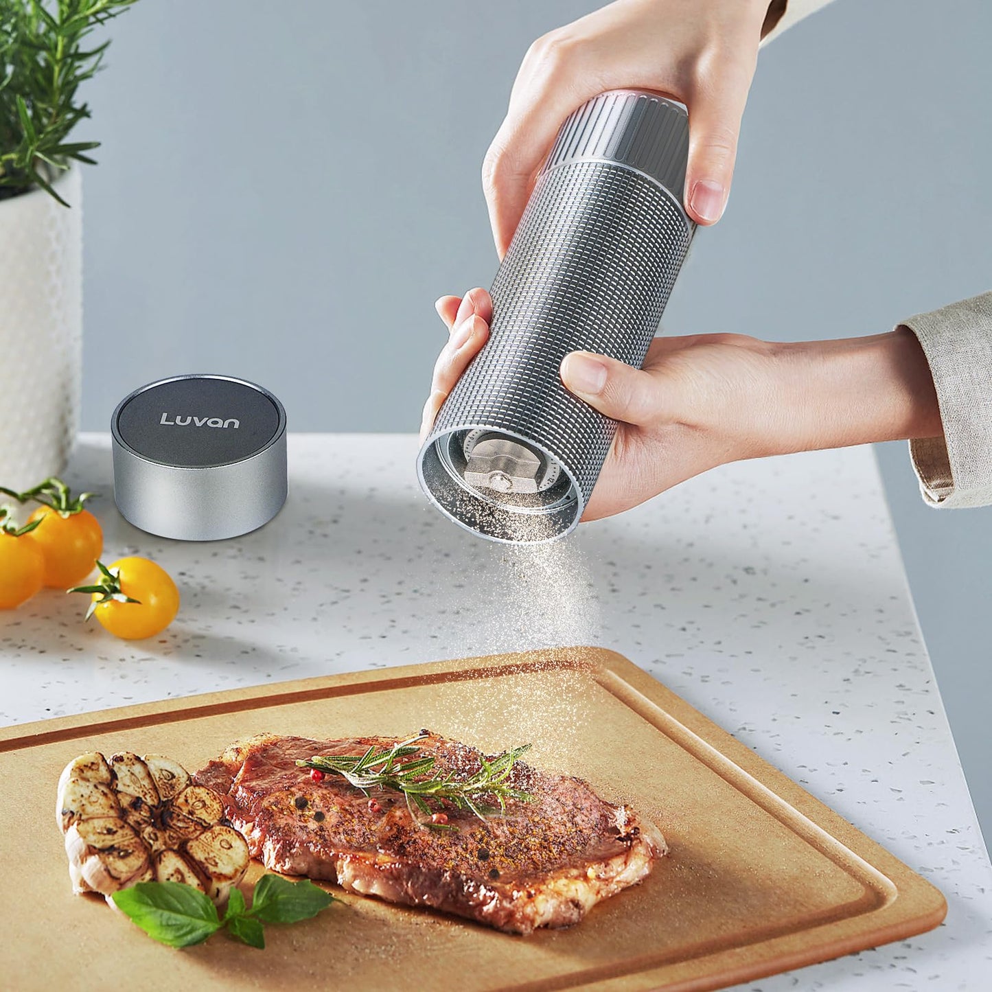 Luvan Salt Grinder, Professional Grade Salt Mill with Unique Burr Grinder, 12 Adjustable Coarseness Settings, Lightning-fast grinding speed, Heavy Duty Aluminum Manual Salt and Pepper Grinder