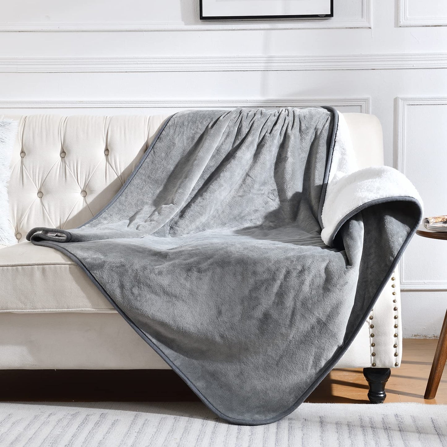 Yaning Waterproof Blanket for Bed Couch Sofa, Soft Liquid Pee Proof Pet Blanket for Dog Puppy Cat, Reversible Sherpa Fleece Blanket for Furniture Protector (Grey, 127x152cm)
