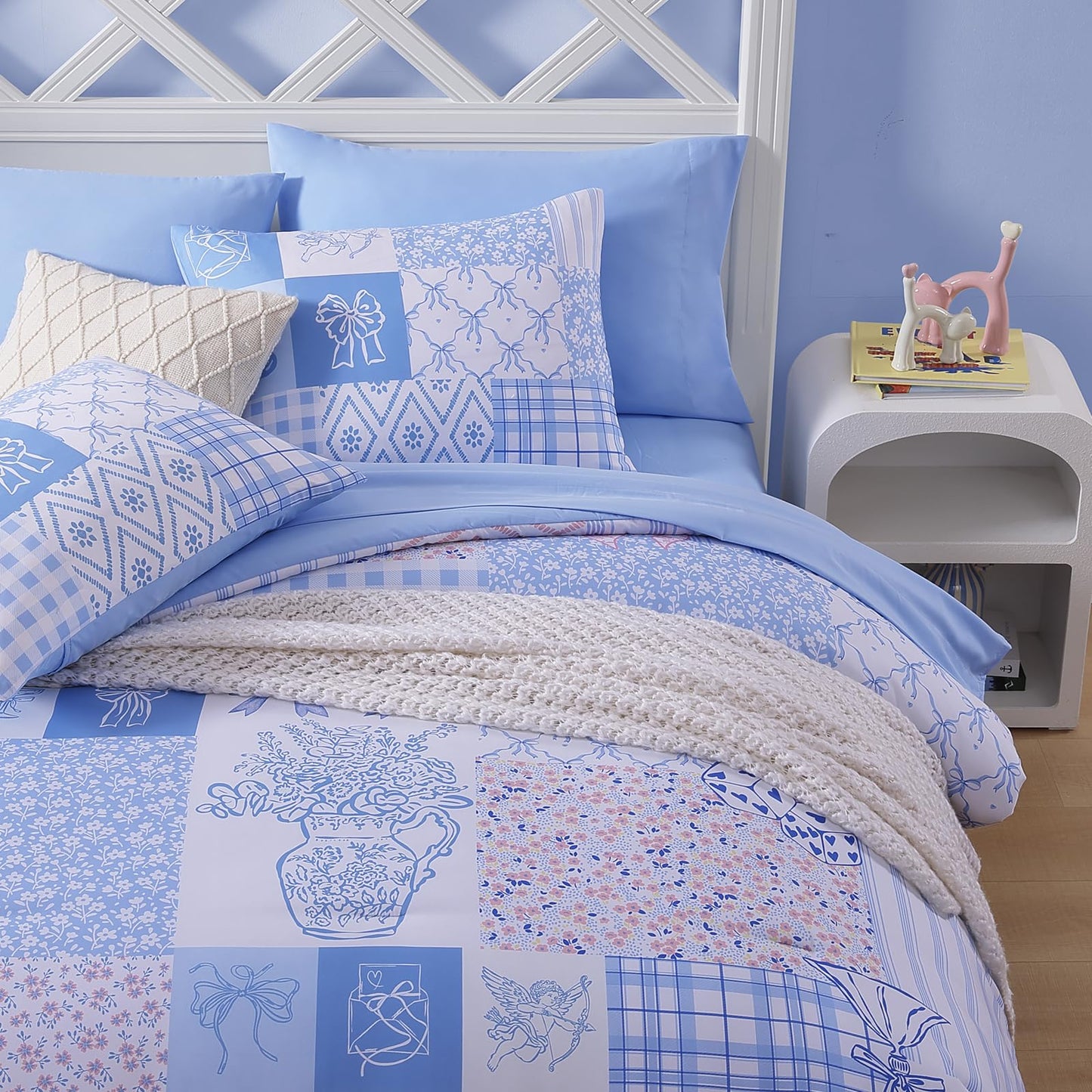 AMBERSPACE Twin XL Comforter Set for Girls, Cute Blue Bow Bedding 5 Pieces Kids Bed Set, All Season Dorm Bed in a Bag with Sheets, Pillowcase & Sham