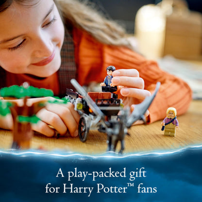 LEGO 76400 Harry Potter Hogwarts Carriage & Thestrals Set, Building Toy for Kids 7 Plus Years Old with 2 Winged Horse Figures and Luna Lovegood Minifigure