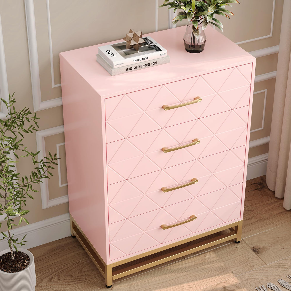 GarveeHome Wooden Dresser for Bedroom, Dressers & Chest of Drawers with 4 Drawer, Wood nightstand for Storage and Organization (Pink)