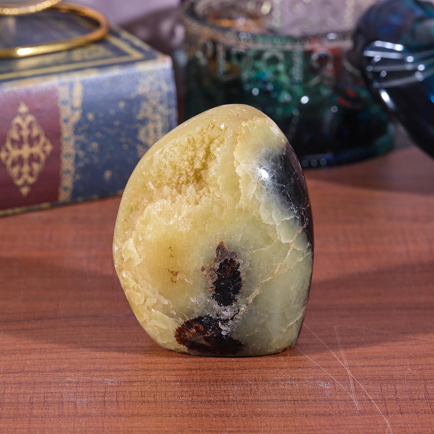 TUMBEELLUWA Natural Septarian Dragon Stone Crystal Geode Cluster, Irregular Mineral Specimen Crystals and Healing Stones for Home Room Decor, 60-100 mm