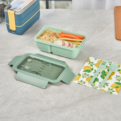Restaurantware-Bento Tek 28.7 Ounce Bento Box, 1 Reusable Lunch Container - With Fork And Spoon, Does Not Contain BPA, Green Plastic Reusable Lunch Box, Microwavable, Dishwashable
