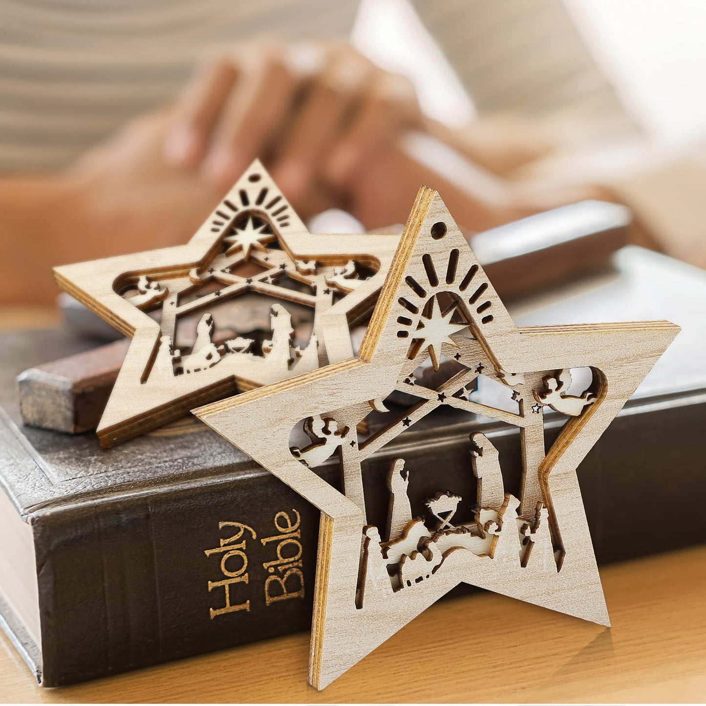 Blulu 12 Pieces Christmas Nativity Scene Ornaments Set Bulk 3D Christian Wooden Hanging Ornament Xmas Tree Nativity Ornaments The Birth of Jesus Story Decor Religious Gift for Family (Star Shaped)