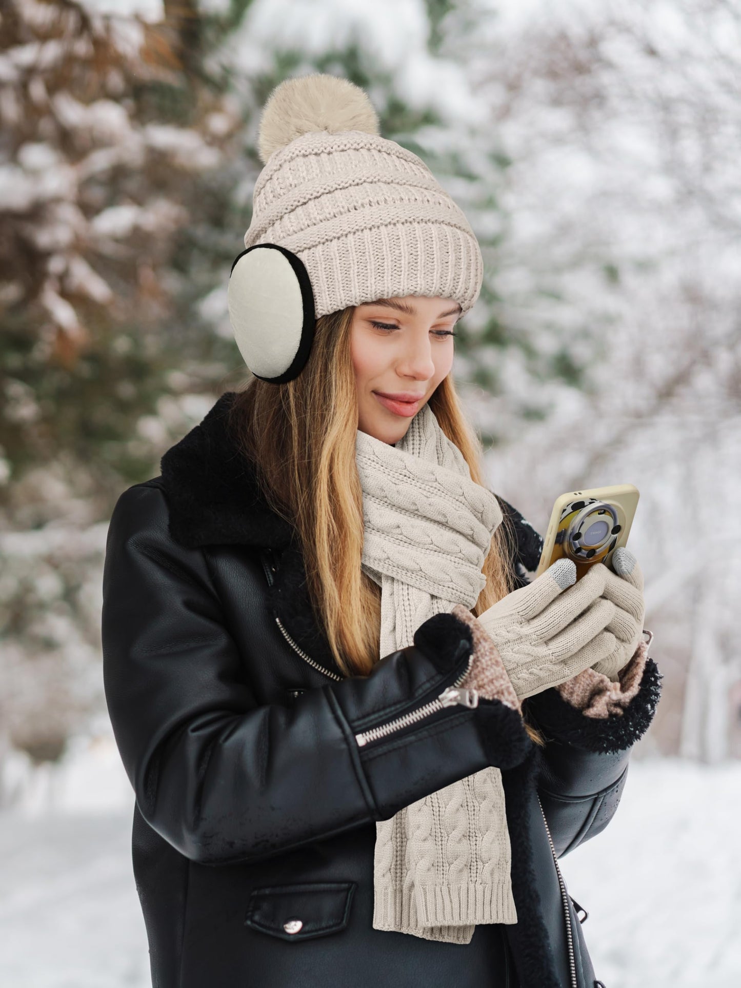 Aneco 4-in-1 Women Winter Beanie Hat Scarf Touchscreen Gloves Ear Warmer Set Fleece Lined Warm Knit Skull Cap with Pom Pom Oatmeal