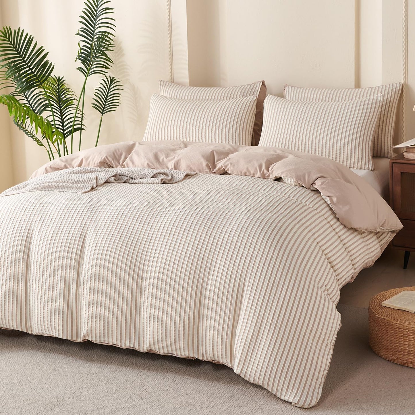 BUPIRD Queen Comforter Set Striped Beige 100% Soft Washed Microfiber Jacquard 3 Pieces Striped Bedding Sets Beige White Comforter for All Seasons and 2 Pillowcases Comfort Breathable
