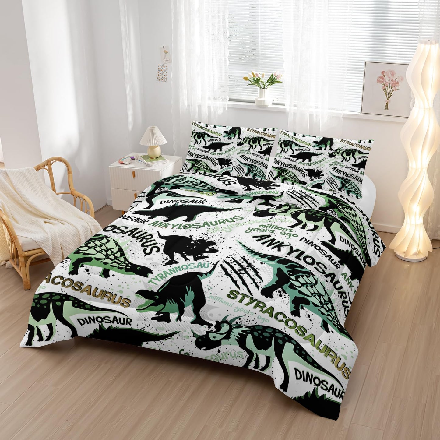 Nttopship Cartoon Dinosaur Comforter Sets 3 Pieces, Cute Animal Printed Bedding Sets for Boys Kids Adults Room Decor Comforter and 2 Pillowcases(Dinosaur Twin)