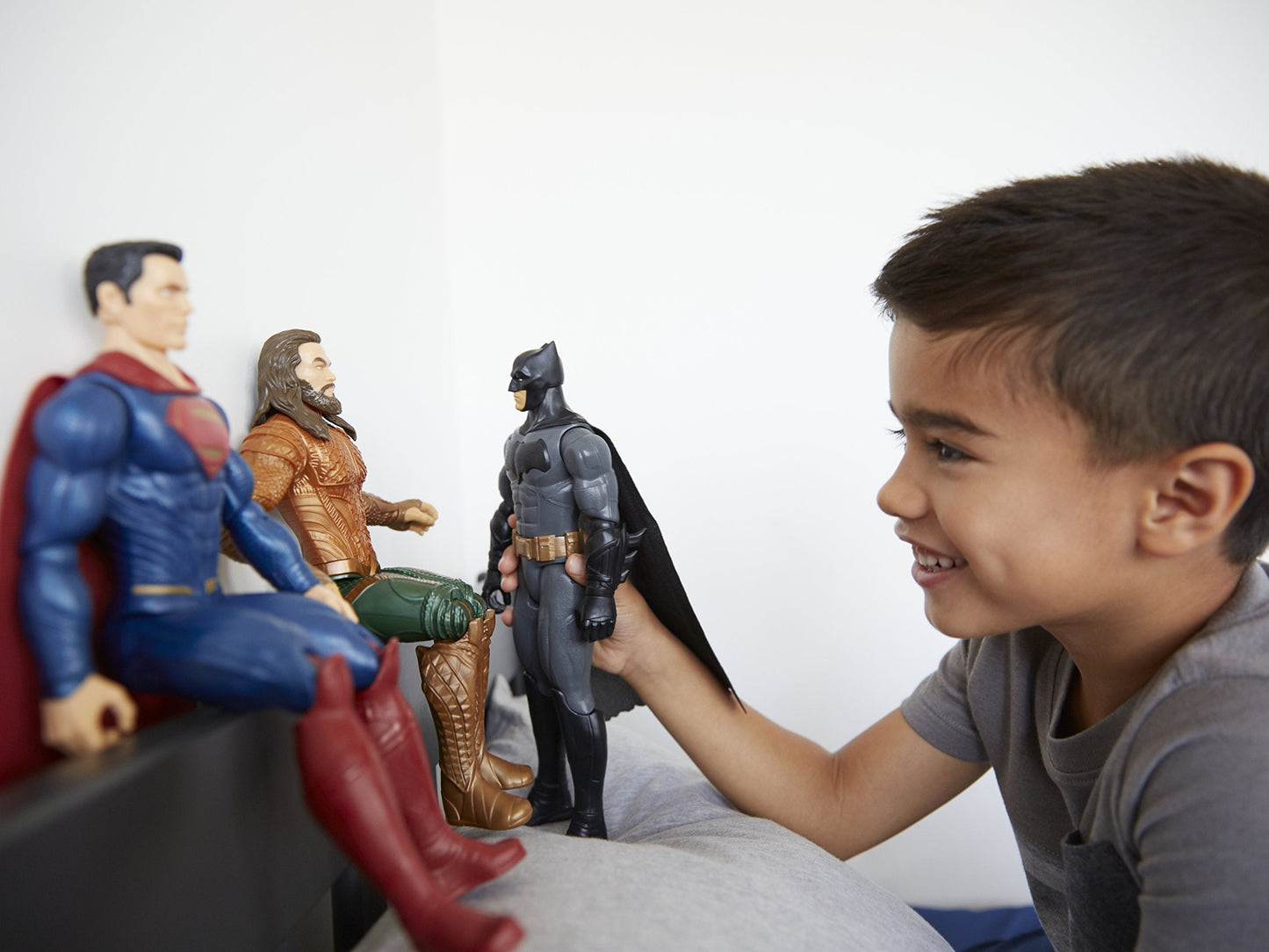 Mattel FGG79 - Batman 12 Inch Action Figure - Justice League Toy - DC Comics Dark Knight 30 cm