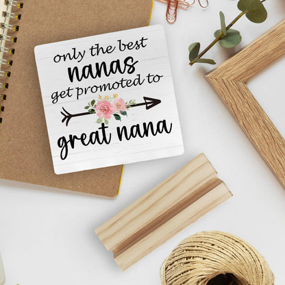 FUGWN Great Nana Gifts Desk Decor, Pregnancy Announcement for Grandma Wood Desk Sign, Gifts for Great Nana Grandma, Promoted to Great Nana Wooden Plaque with Wood Stand for Home Table Decor