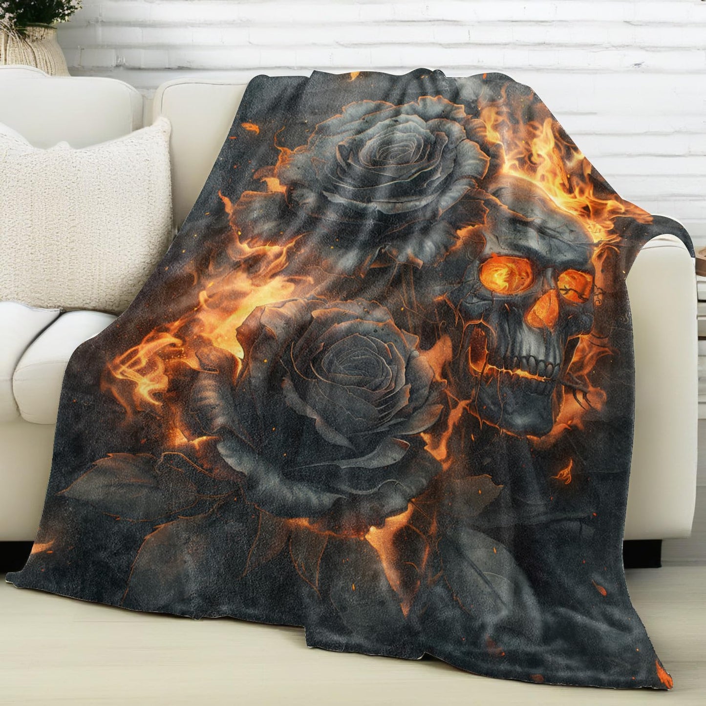 vnlvnl Gothic Skull and Black Rose Blanket Lightweight Flannel Blankets Gifts for Adults with Dark Fiery Art Printed Throw for Couch Chair Office Bedroom Autumn Halloween Decor, 60x50inch