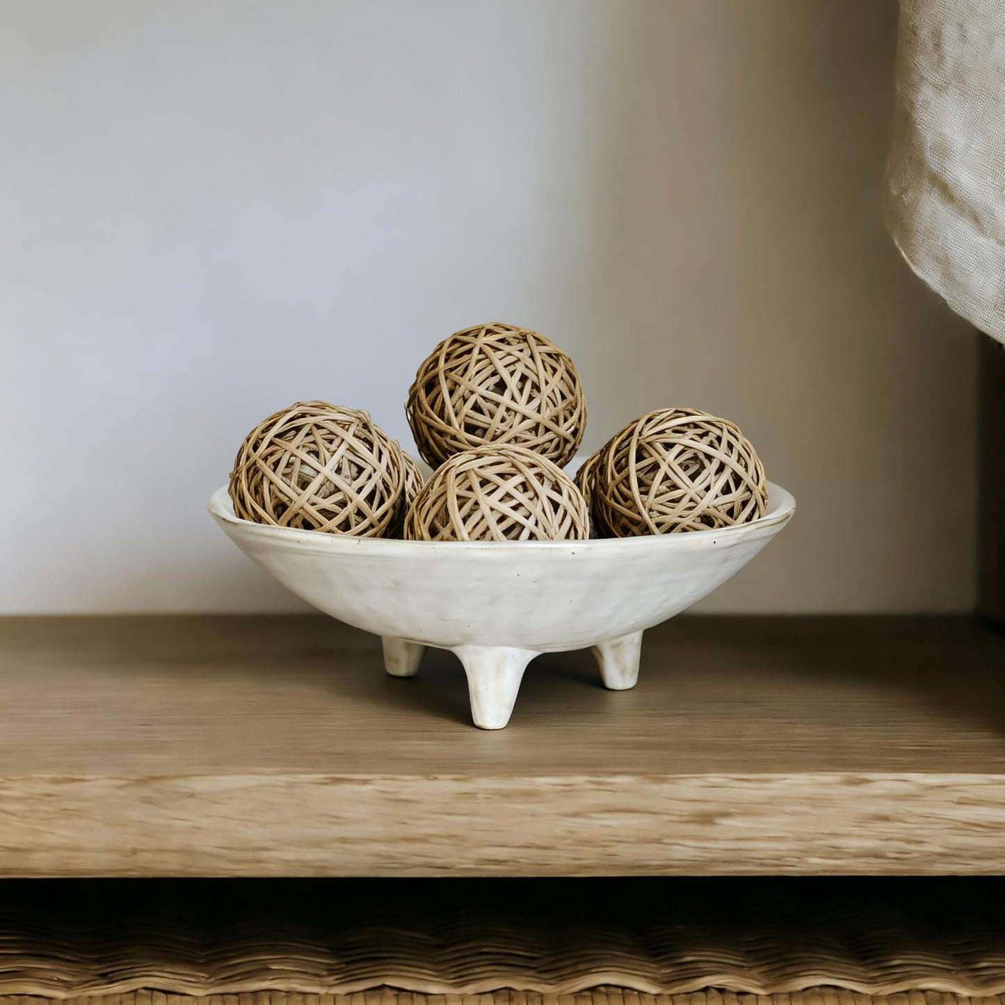 seicasaya Small Wabi-Sabi Ceramic Bowl, 6 Inch Handcrafted Tripod Design for Snacks, Sauces, Dips, Decorative Serving Bowl for Kitchen, Dining Table & Coffee Table (White)