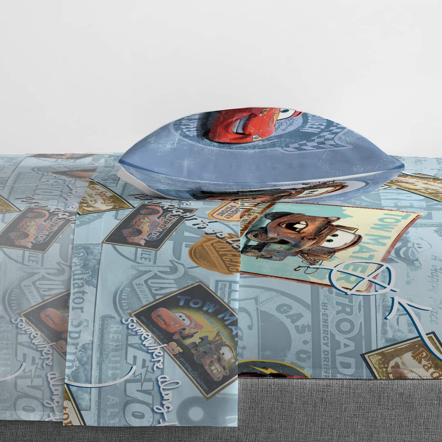 Jay Franco Disney Pixar Cars Lightning McQueen Twin Sheet Set - 3 Piece Kids Race Car Bedding, Super Soft Microfiber, Deep Pocket, Machine Washable, Fade Resistant, Blue (Official Disney Product)
