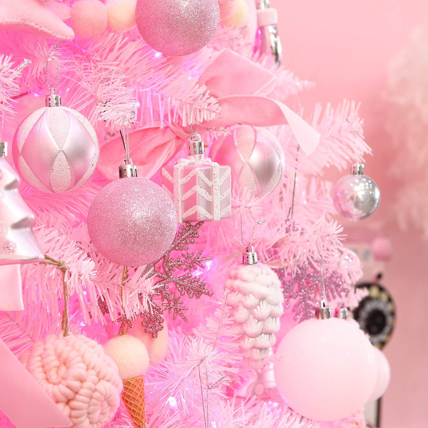 Sea Team 77-Pack Assorted Shatterproof Christmas Balls Christmas Ornaments Set Decorative Baubles Pendants with Reusable Hand-held Gift Package for Xmas Tree (Pink)