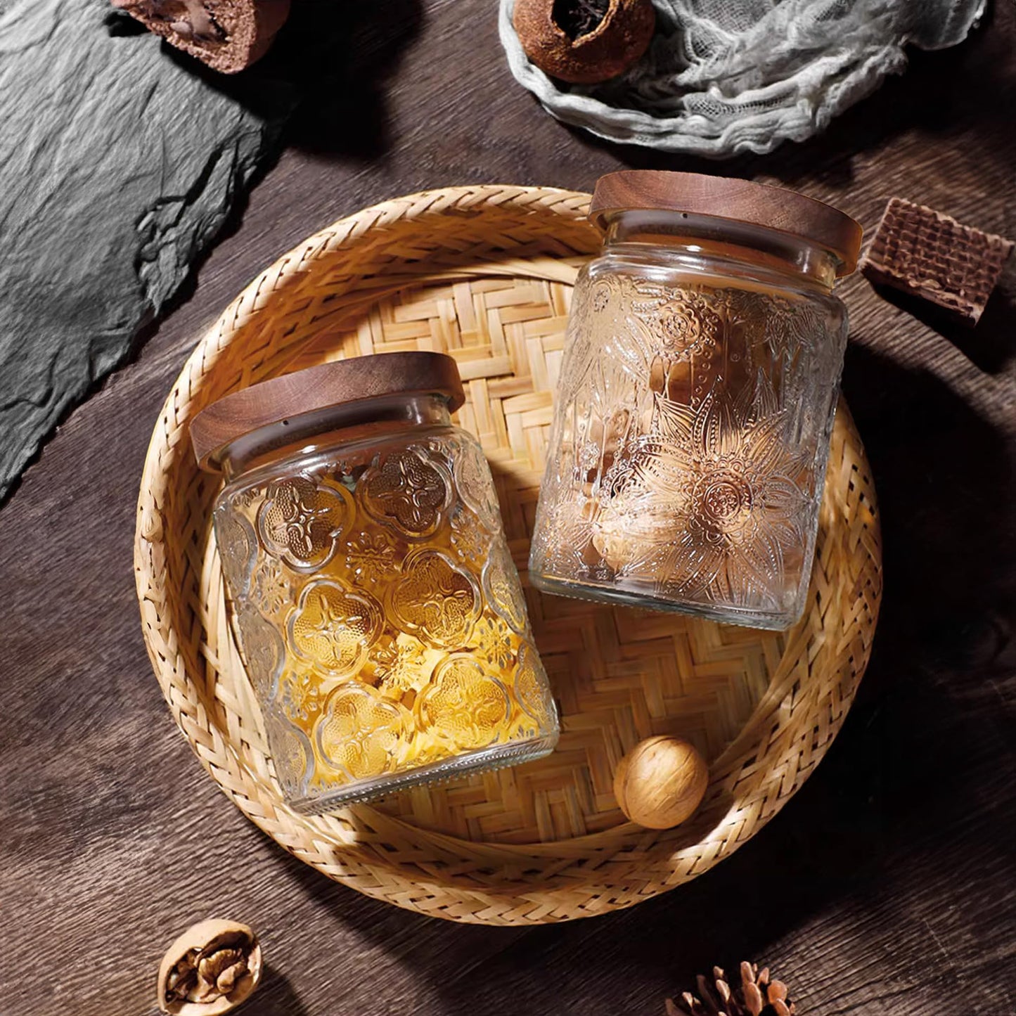 Custde Glass Storage Jars With Airtight Lid, 23.7oz Container For Kitchen Counter with Wooden Lid, brown sugar, candy, coffee, cookie, salt, tea, cute Jar (Begonia Flowers*2)