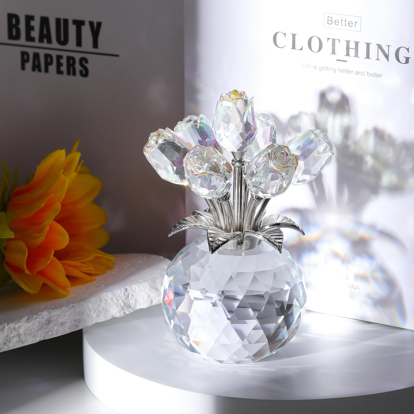 Clear Rose Flower Crystal Figurine with Vase, Bouquet Flowers Ornament Gifts for Wife Girlfriend Women, Handmade Crystal Flower Collectible Home Table Decor for Valentines Day Wedding Anniversary