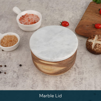 KITCHENDAO Large Acacia Salt Cellar Box Bowl with Built-in Spoon and Marble Lid, Natural Acacia Wood Bath Sea Salt Container, Pepper Sealer Pinch Bowl, 10oz Capacity