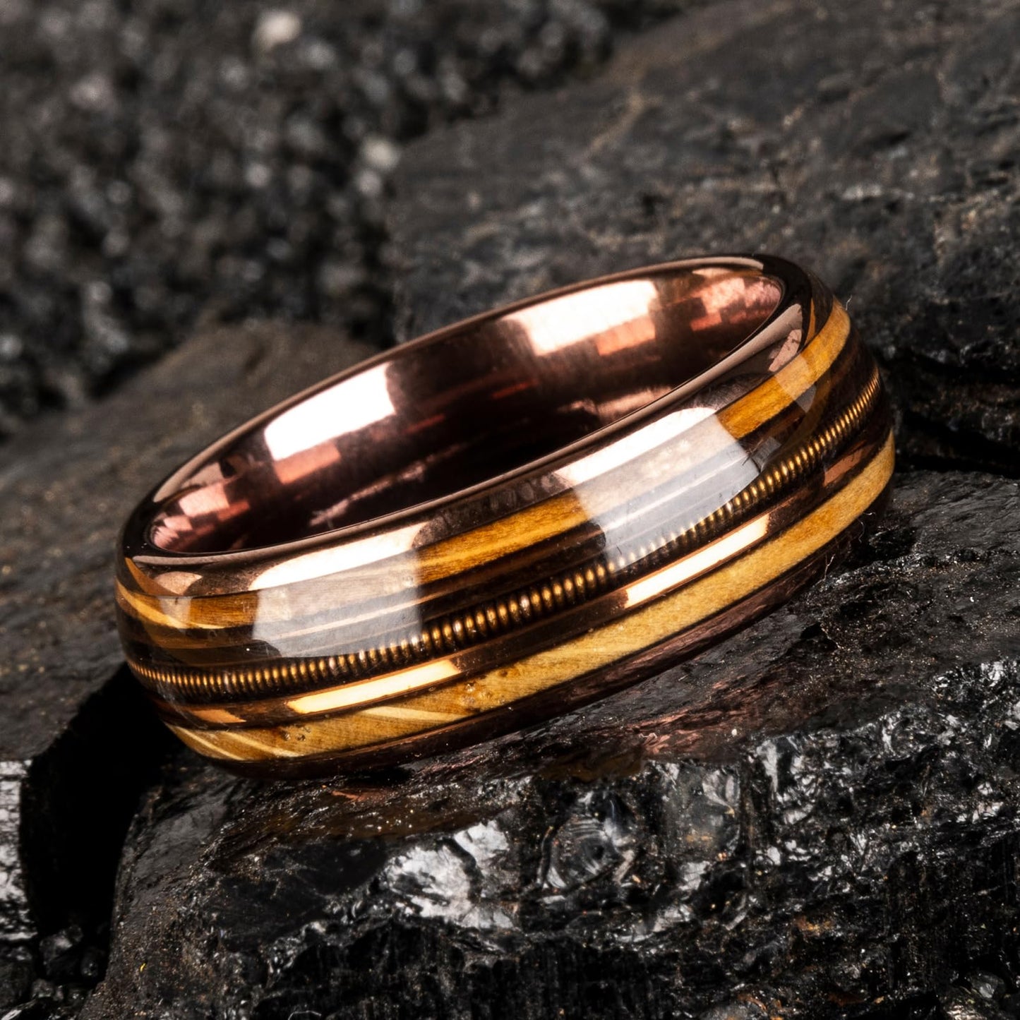JEWPER 8mm Men Womens Wedding Band Tungsten Rings Brown Fashion Promise Carbide Inlaid Guitar Strings Whiskey Barrel Wood Matte Finish Edge Comfort Fit size 7-12(12)