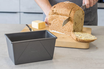 MasterClass 3 lb Loaf Tin with PFOA Non Stick, Robust 1 mm Carbon Steel, 21.5 x 13 cm Bread Pan