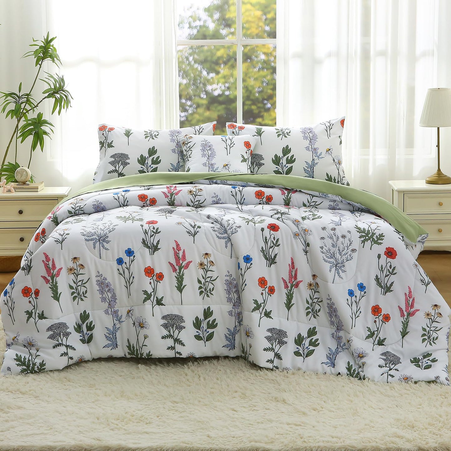 JQinHome Queen Comforter Set - 6 Pieces White Botanical Floral Reversible Green Solid Bedding Set, Bed in a Bag with Microfiber Comforter, Sheets & Cushion Cover, Edredones Queen Set Completo