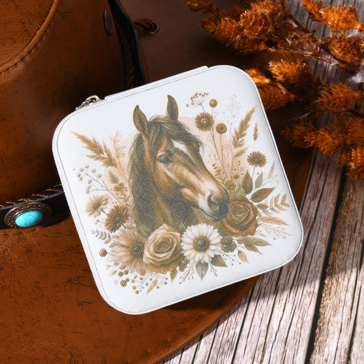 CEELGON Western Jewelry Box Case Gift Horse Print Travel Jewelry Organizer Christmas Gifts for Teen Girls Cowgirl Stuff Small Portable Travel Accessories for Women (Horse)