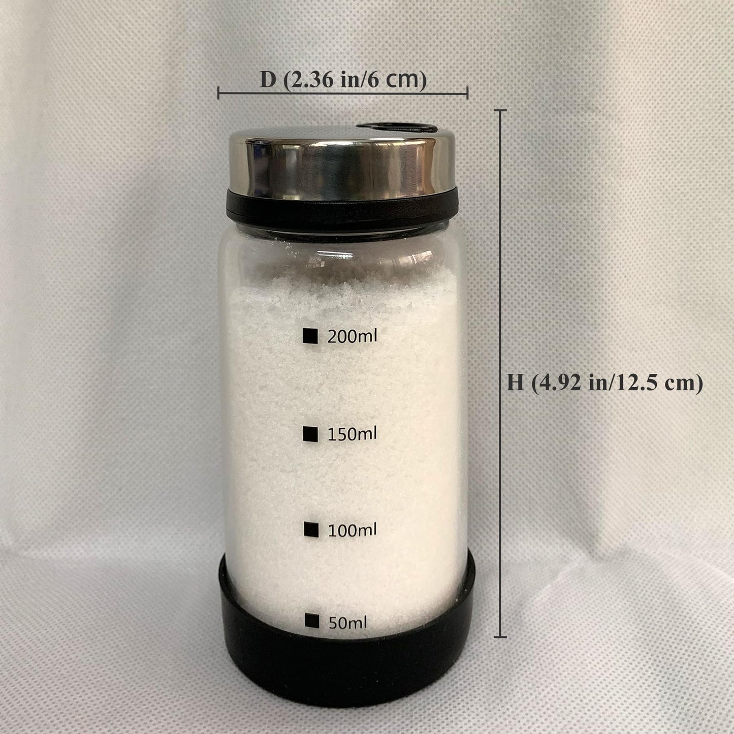 7 oz Salt and Pepper Shaker Set with 304 Stainless Cover Adjustable Outlet Holes Glass Spice Jars Dispenser Seasoning Cans for Kitchen Decor and Home Restaurant BBQ Camping Kitchen Accessories (2Pcs)