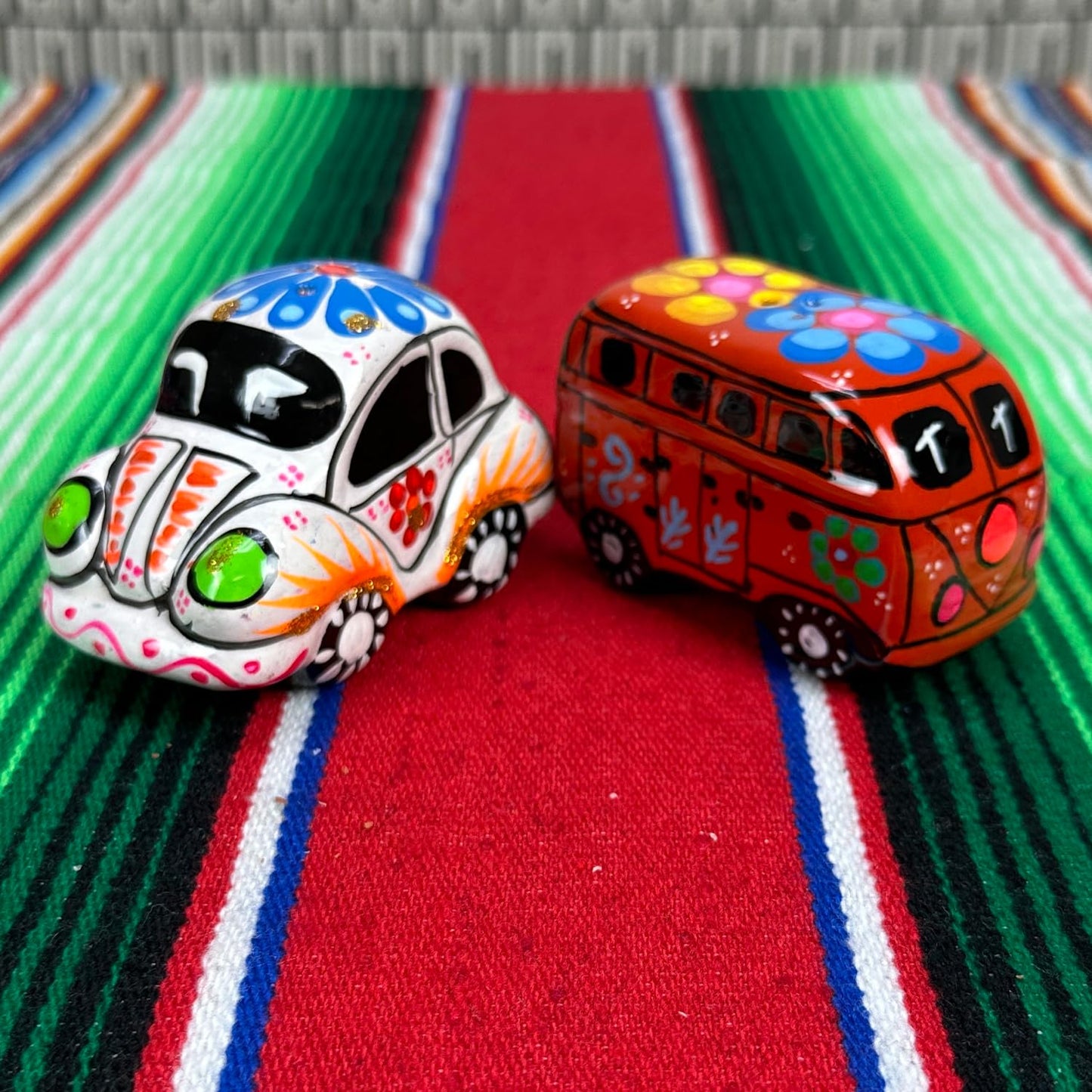 FFX Artesania Mexican Salt Shaker - Retro 60's Hippie Artisan Car and Mini Bus Design - Carrito y Autobus - Handcrafted Saleros de Ceramica Carro y Camion Set - Vibrant Colors Hand Made