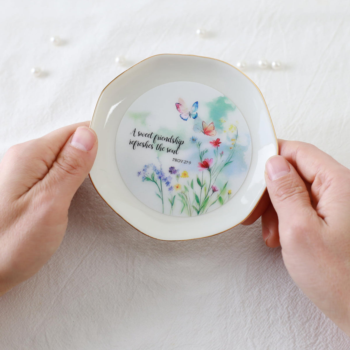 HOME SMILE Friend Chritian Gifts for Women Jewelry Ring Dish Tray with Dynamic Butterfly&Flower Pattern Shifts,A Sweet Friendship Refresh the Soul-Best Friend BFF Birthday Graduation Retirement Gifts