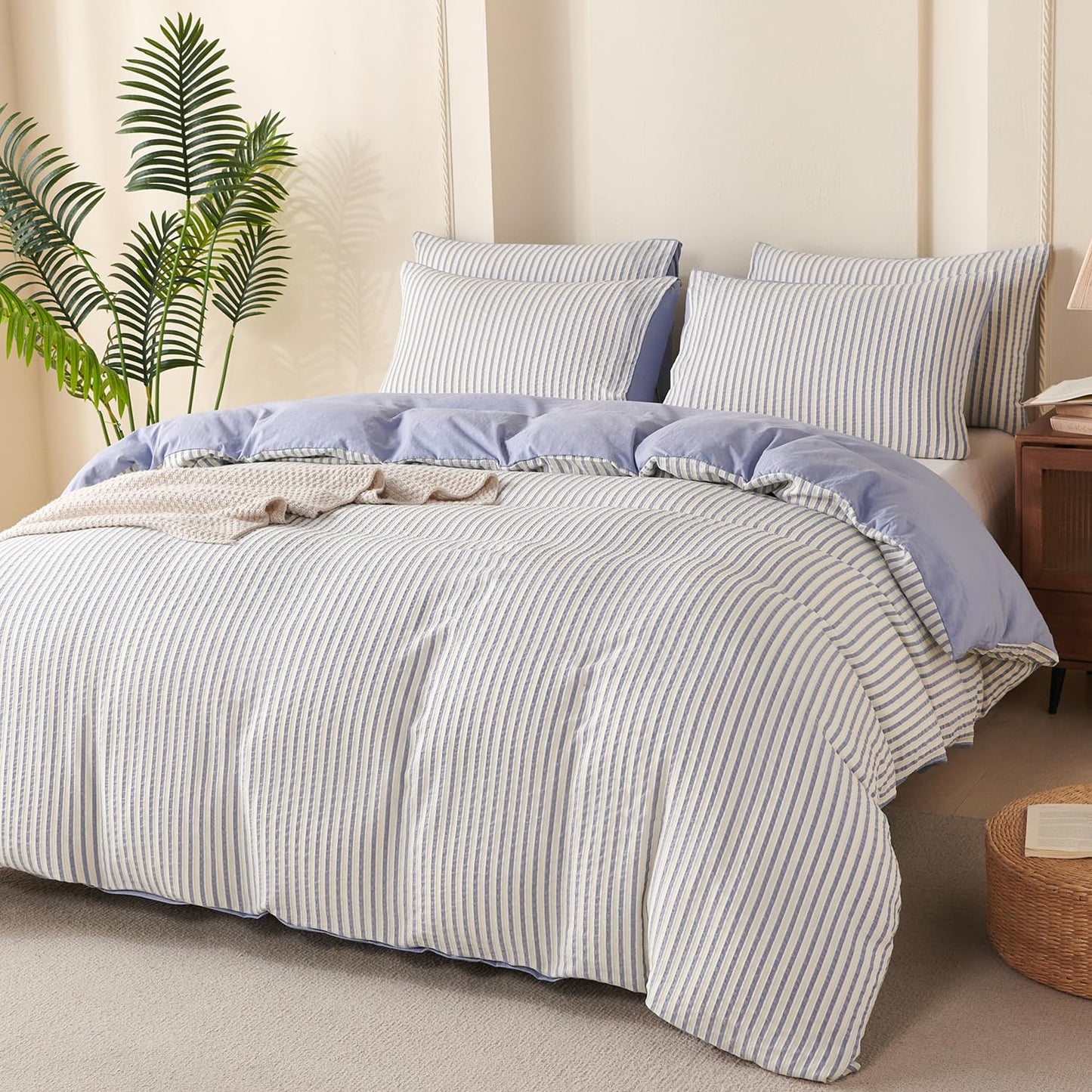 BUPIRD Comforter Set Queen Striped Blue 100% Soft Washed Microfiber Jacquard 3 Pieces Striped Bedding Sets Blue White Comforter for All Seasons and 2 Pillowcases Comfort Breathable