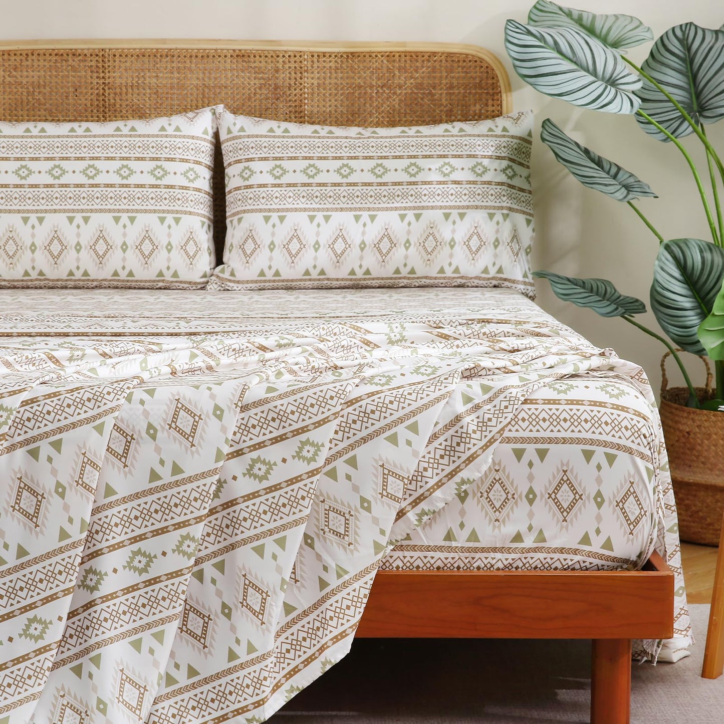 CozySmile 4 Pieces King Sheet Set Bohemian, Boho Sheets Soft Microfiber Deep Pocket, Western Sheets Geometric(King, Cream Olive Geometric)