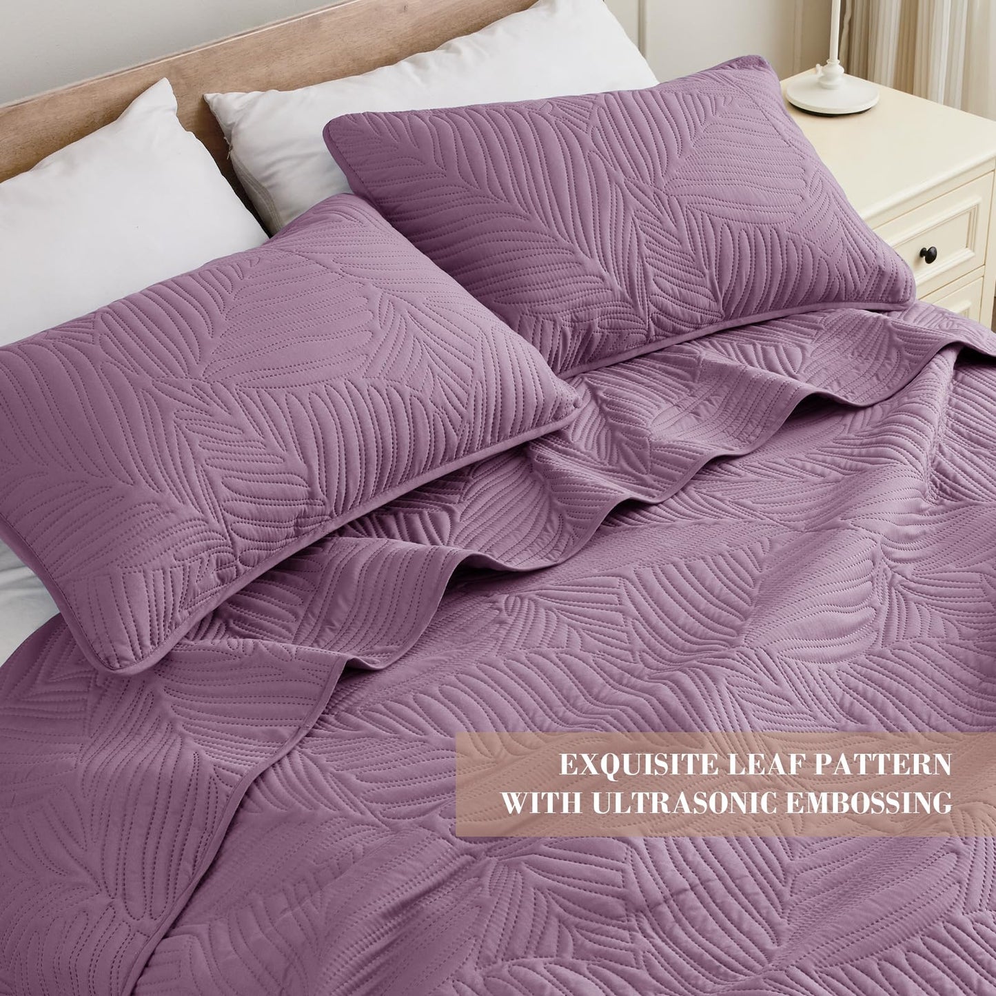 Exclusivo Mezcla Queen Quilt Bedding Set, Lightweight Dusty Lavender Quilts Queen Full Size for All Seasons, Soft Microfiber Bedspreads Coverlets Bed Cover with Leaf Pattern, 3 Piece