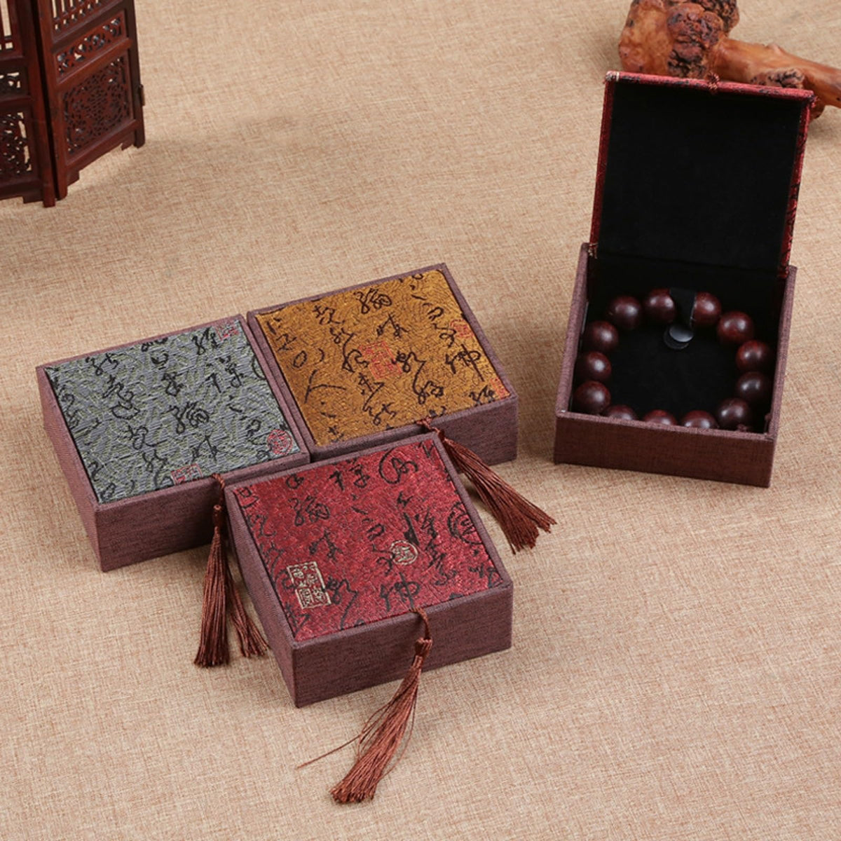 MIAO JIN 6 Pieces Retro style Square Tassel Jewelry Boxes Set Small Travel Gift Organizer, Portable Traditional Bracelet Jewelry Earring Packaging Case for Valentine Day Anniversary Birthday Gift
