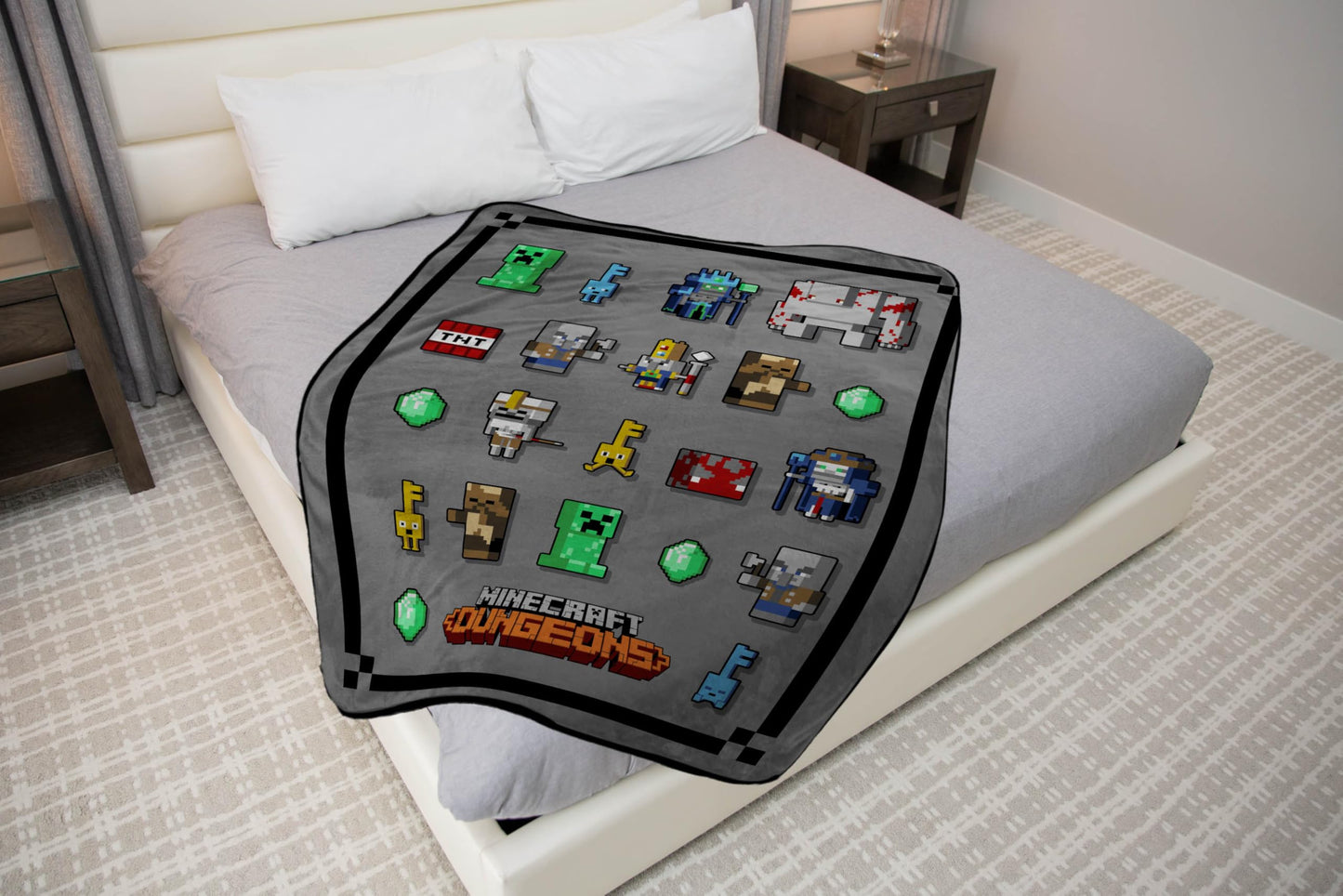 Jay Franco Plush Throw Blanket – 46" x 60" Inches Kids Hero Soft & Cozy Fleece Throw for Bedroom & Couch Décor, Official Licensed Product, Gray - Minecraft