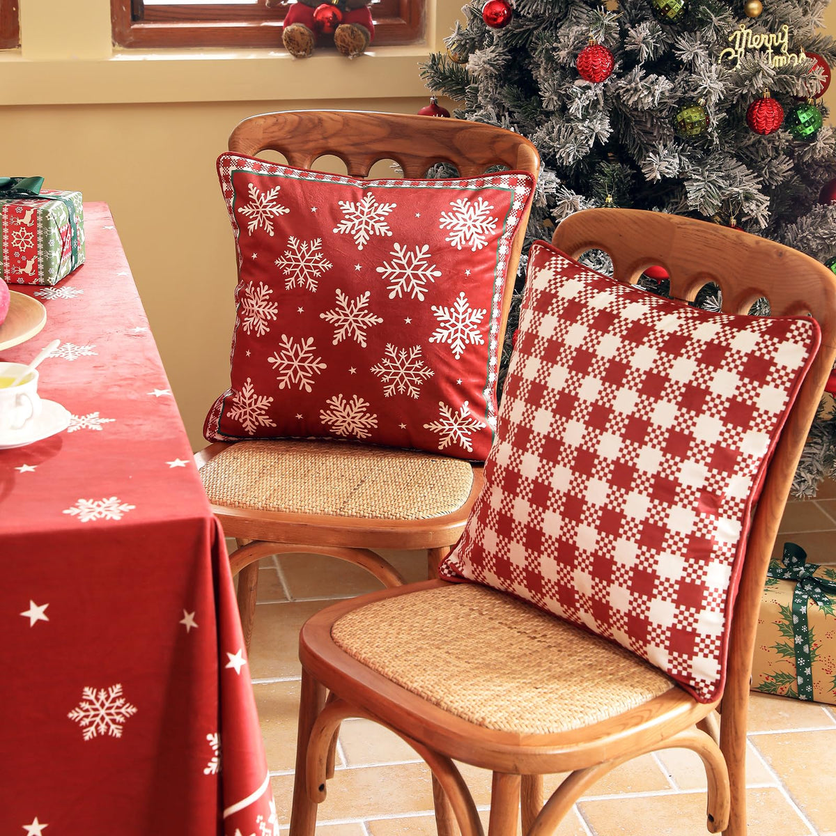 ISAENNE French Chrismas Velvet Throw Pillow Cover,Set of 2,18"x18"-Carol C