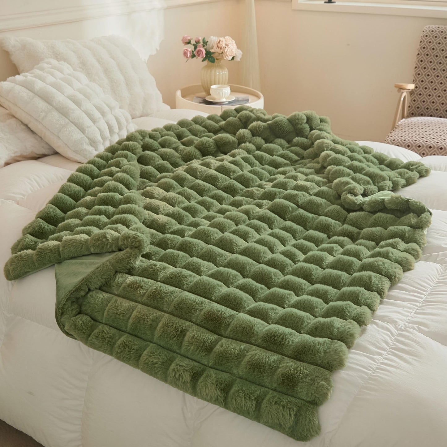 MEGO Luxury Fluffy Faux Rabbit Fur Throw, Green Comfy 3D Bubble Checkered Grid Plush Furry Blanket for Bed Couch Sofa Chair Office, Shaggy Fuzzy Throw Blanket for Kids Girls Adults, 50x60, Sage Green